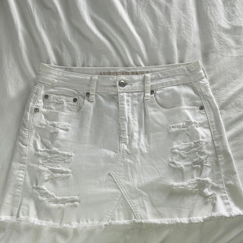 American Eagle Outfitters Cream Denim Skirt